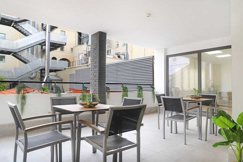 Residencia Grupo 5 Avenida de América